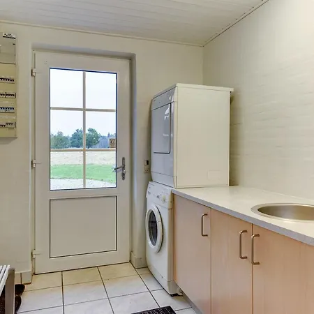 Jorkin - 1-8km From The Sea By Interhome